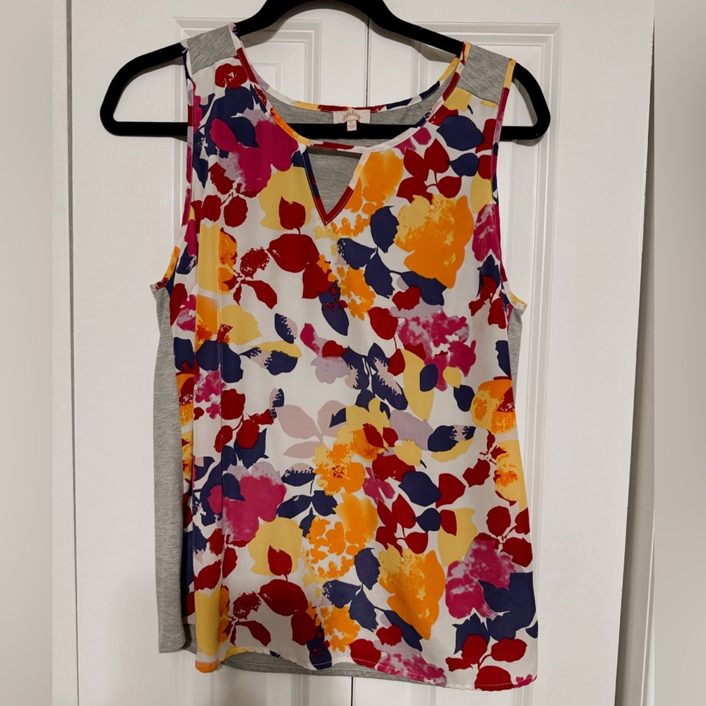 Pixley Ladies Size Large Sleeveless Tank Top Floral Pattern